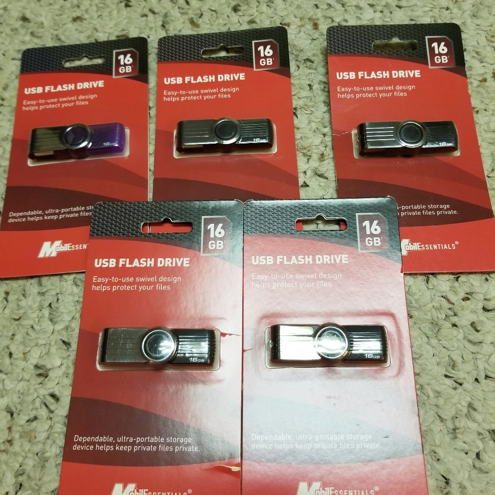 Mobile essentials 16gb thumbdrives
